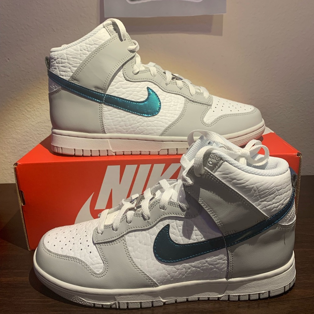 Nike Dunk High FLS